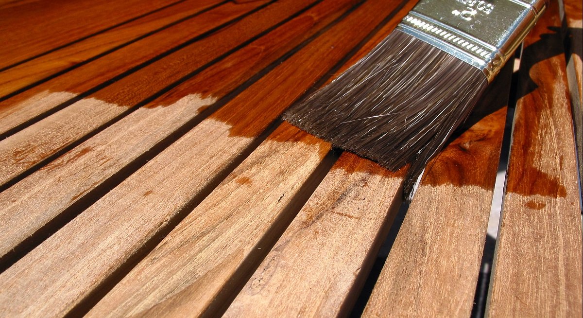 Tips Aplikasi Wood Stain Untuk Hasil Merata Cat  Kayu 